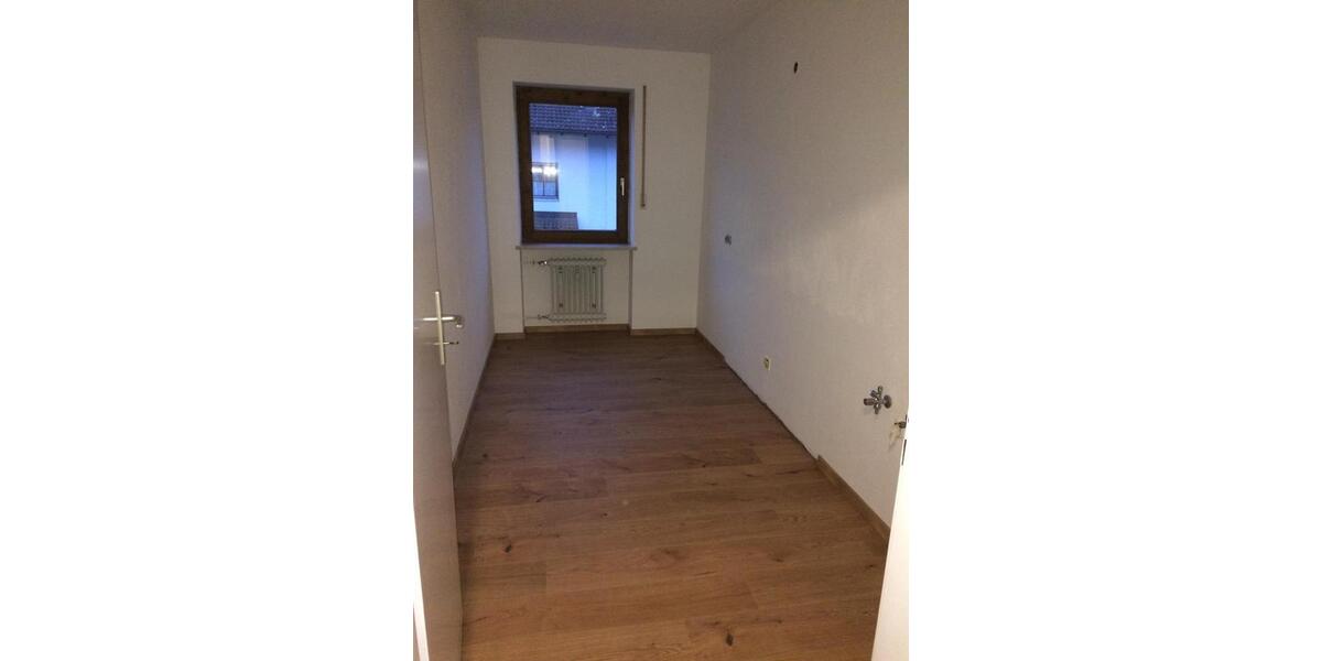 Etagenwohnung Mühldorf am Inn - 2 Zimmer, 62 m&sup2;, 780&euro; | Angebot:26387078