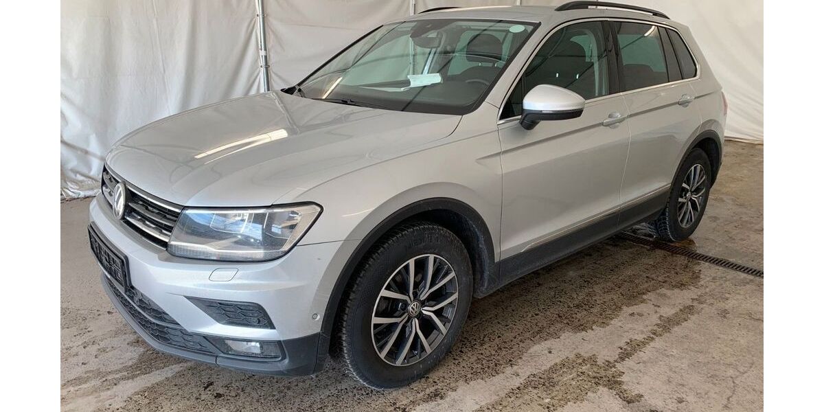 VW Tiguan 107.500 km 20.490 &euro; Steinbach-Hallenberg OT Herges-Hallenberg 98587