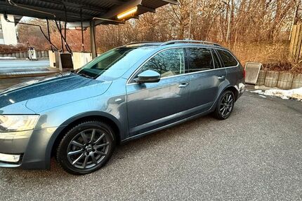 Skoda Octavia 228.561 km 8.000 &euro; Villingen-Schwenningen 78048