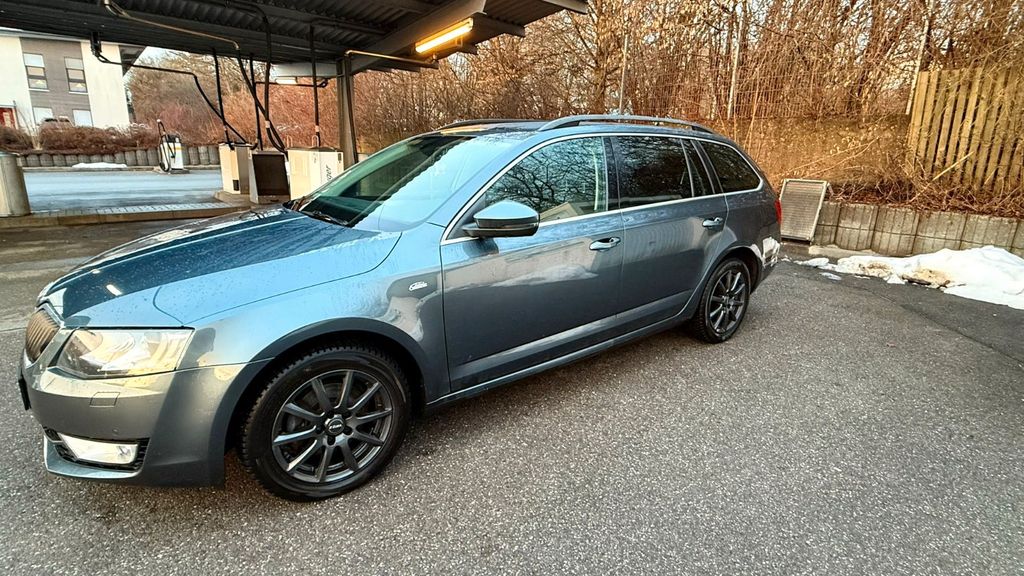 Skoda Octavia 228.561 km 8.000 &euro; Villingen-Schwenningen 78048