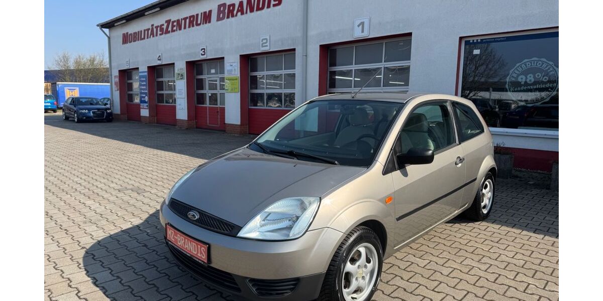 Ford Fiesta 136.556 km 2.450 &euro; Brandis OT Beucha 04824