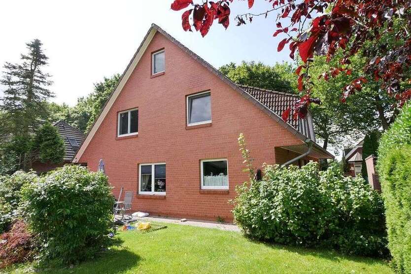Haus zum Kaufen in Prisdorf 698.000 € 206.18 m²