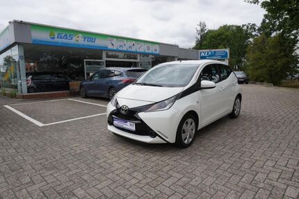Toyota Aygo (X) 131.000 km 6.999 &euro; Osnabrück 49090