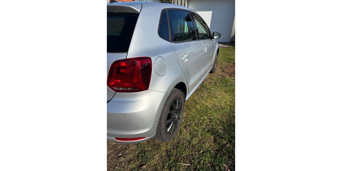 VW Polo 121.000 km 8.100 &euro; Bützow 18246
