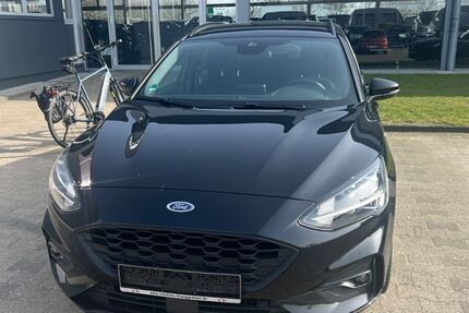 Ford Focus 64.000 km 17.999 &euro; Bremen 28199