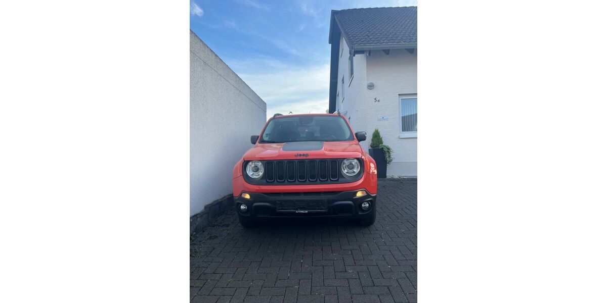 Jeep Renegade 181.000 km 15.500 &euro; Lohmar 52797