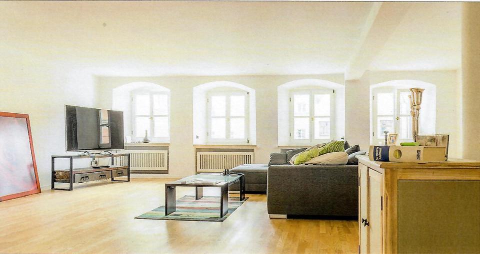 Großzügige Altstadtwohnung mit einzigartiger Dachterrasse m zimmer