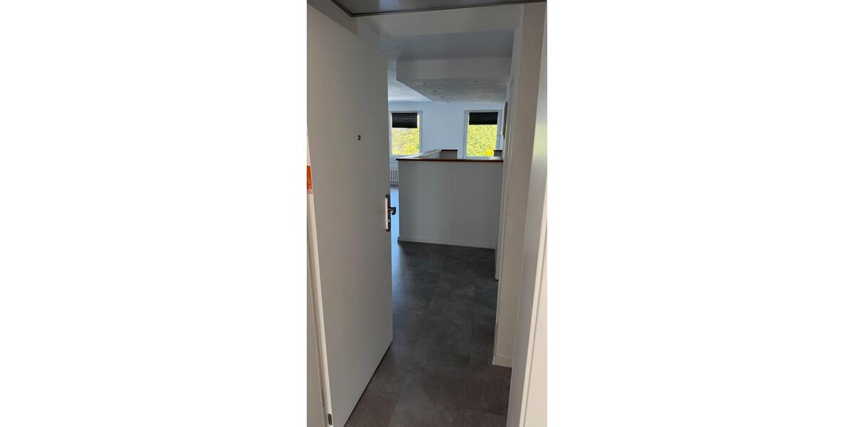 Dachgeschoßwohnung Alpen - 3 Zimmer, 68 m&sup2;, 850&euro; | Angebot:26326005