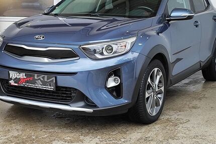 Kia Stonic 55.900 km 11.968 &euro; Oberlungwitz 09353