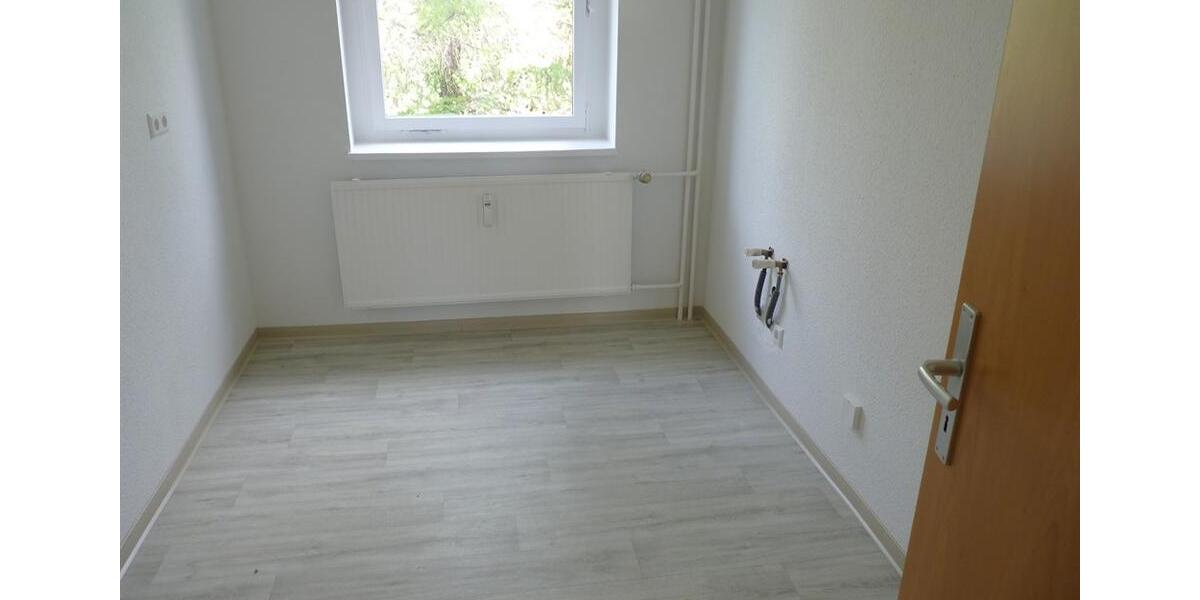 Etagenwohnung Güsten - 4 Zimmer, 85 m&sup2;, 364&euro; | Angebot:25882140