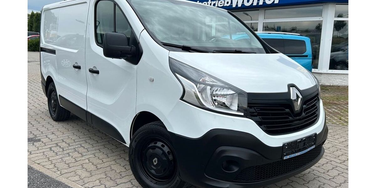 Renault Trafic 163.600 km 8.925 &euro; Harzgerode OT Königerode 06493