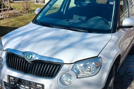 Skoda Yeti 225.885 km 2.800 &euro; Bad Aibling 83043