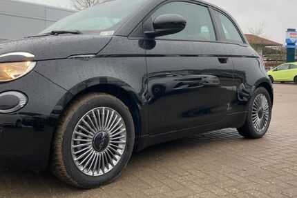 Fiat 500e 29.759 km 19.888 &euro; Zerbst / Anhalt 39261