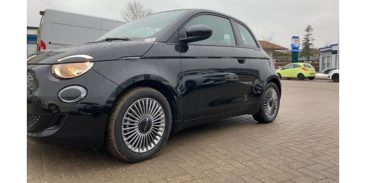Fiat 500e 29.759 km 19.888 &euro; Zerbst / Anhalt 39261
