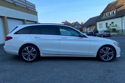 Mercedes C 200