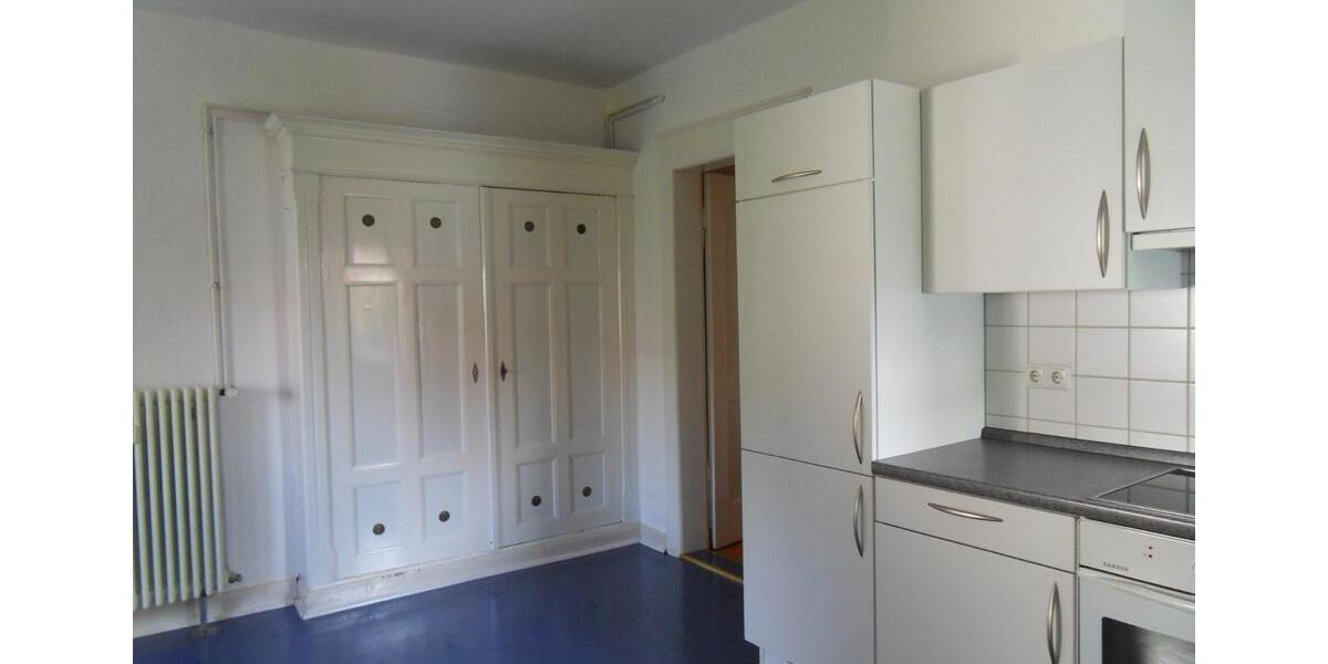 Etagenwohnung Bad Pyrmont - 3 Zimmer, 142 m&sup2;, 1.032&euro; | Angebot:23565405