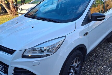 Ford Kuga 145.100 km 8.850 &euro; Birkenfeld 75217
