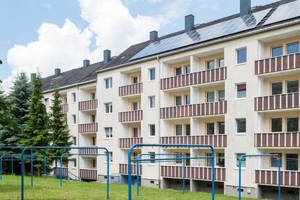 1.000 EUR Möbelgutschein* für 3-Zimmer-Wohnung im Erzgebirge zu vermieten! Frisch renoviert! zimmer