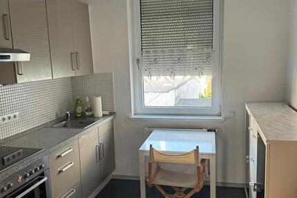 Wohnung Bremen Gröpelingen - 4 Zimmer, 90 m&sup2;, 900&euro; | Angebot:25518995