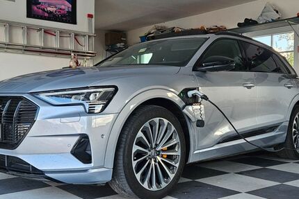 Audi e-tron 96.000 km 32.700 &euro; Schopflohe 86742