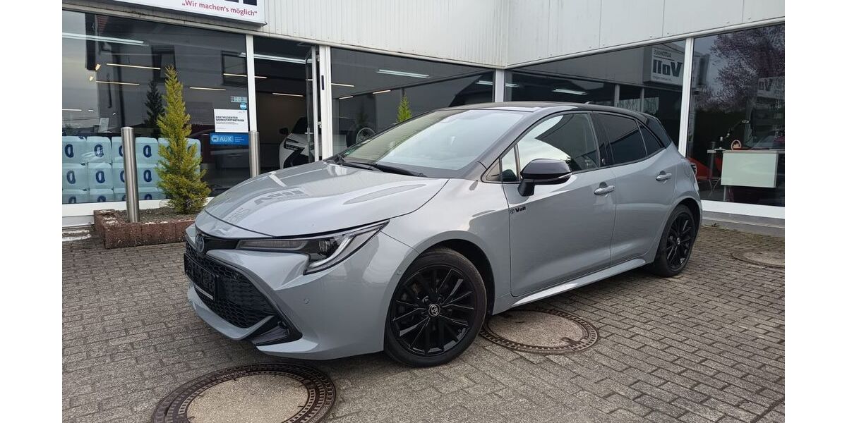 Toyota Corolla 23.890 km 22.999 &euro; Geisfeld 54413