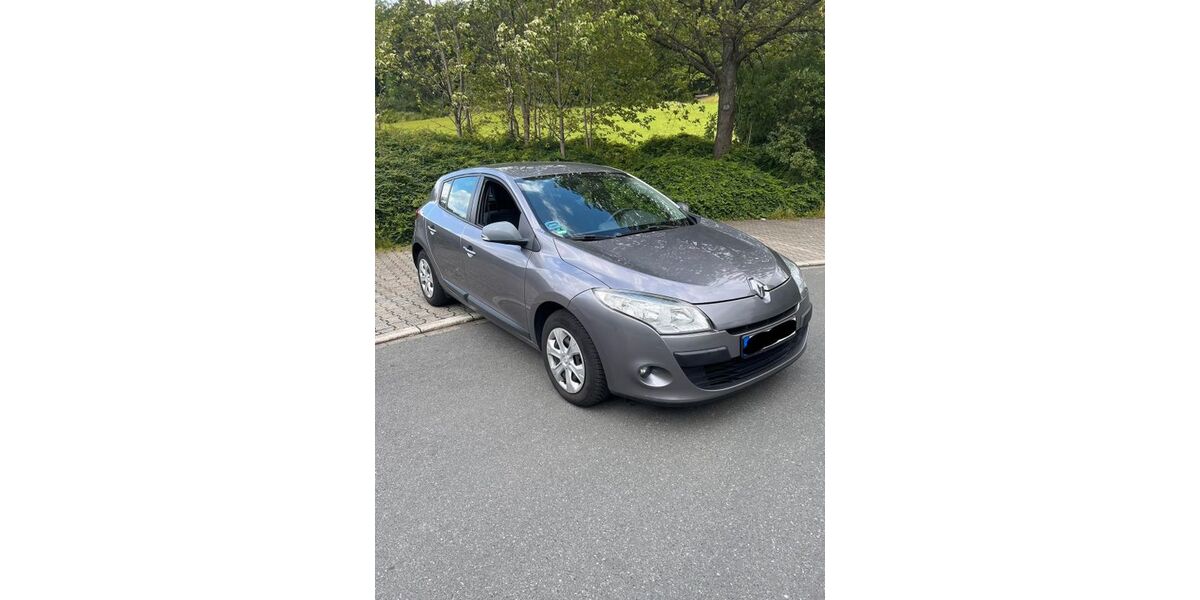 Renault Megane 146.000 km 2.950 &euro; Iserlohn 58642