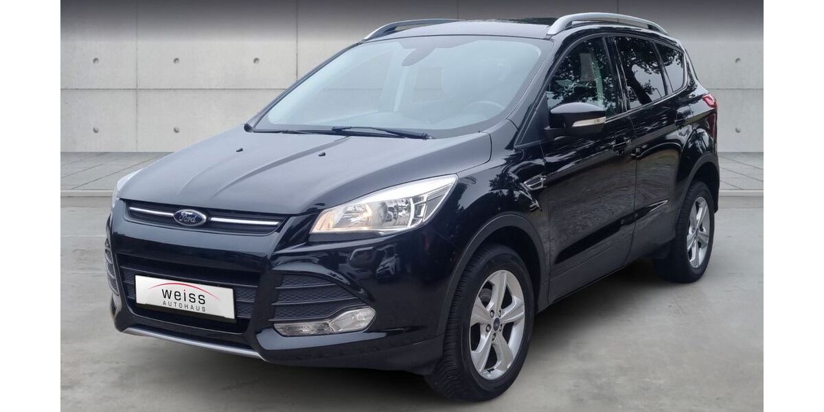 Ford Kuga 111.741 km 9.690 &euro; Wingst 21789