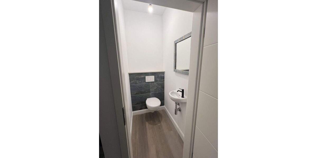 Mehrfamilienhaus, Wohnhaus Mutterstadt - 8 Zimmer, 250 m&sup2;, 770.000&euro; | Angebot:25659282