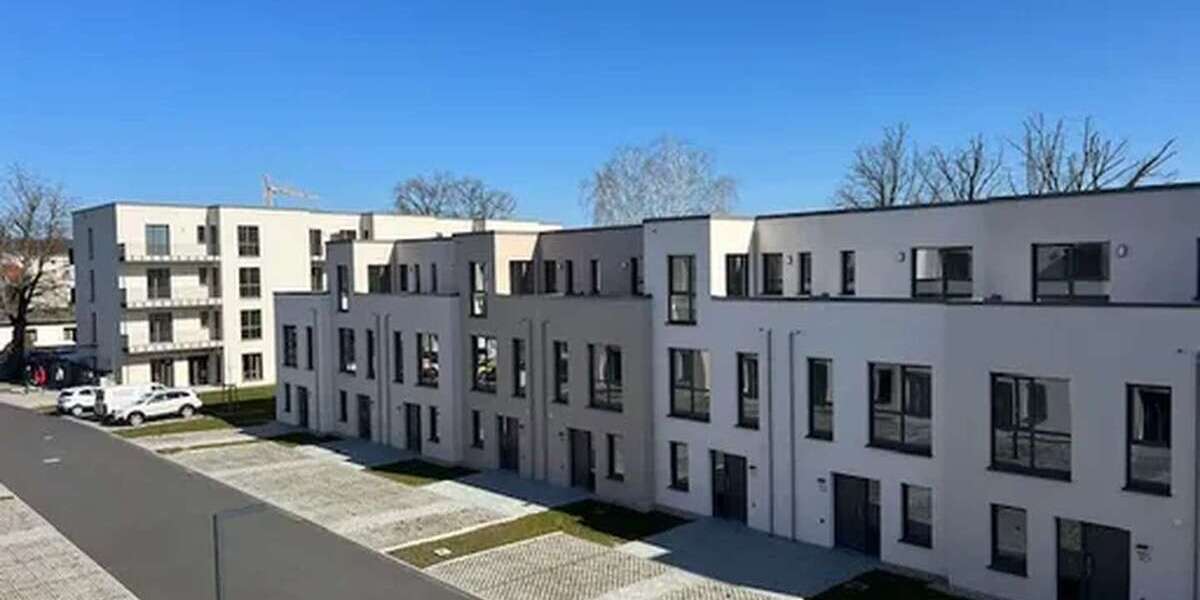 Haus zum Mieten in Königs Wusterhausen 2.495 € 156 m² 5 zimmer