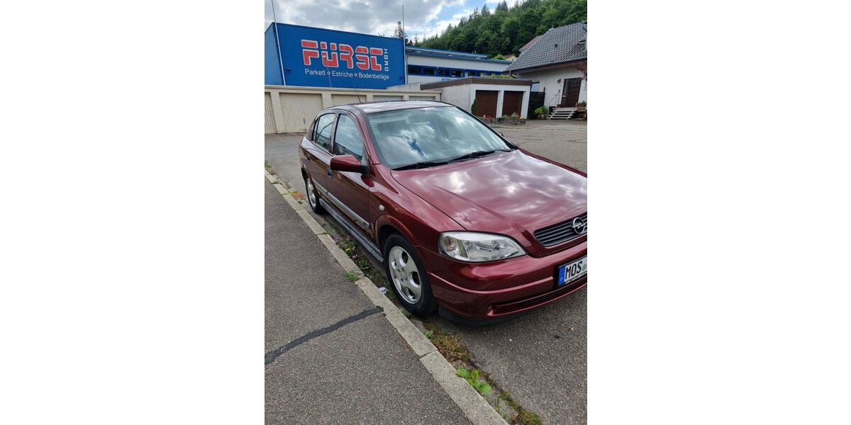 Opel Astra 118.000 km 1.799 &euro; Buchen 74722