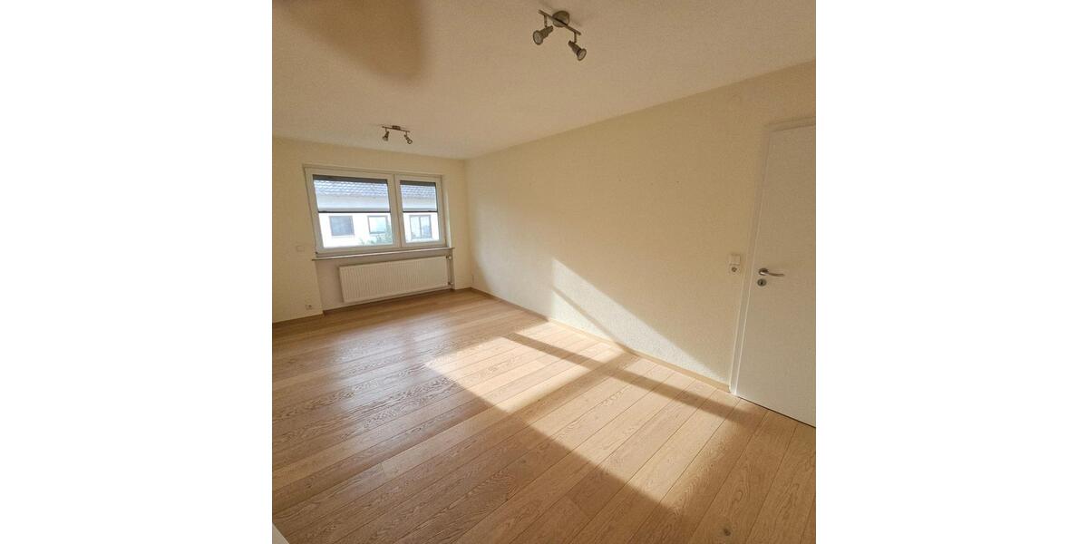 Erdgeschoßwohnung Haigerloch - 4 Zimmer, 140 m&sup2;, 1.400&euro; | Angebot:24395840