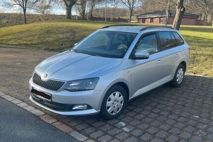 Skoda Fabia 33.600 km 10.800 &euro; Hösbach 63768