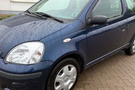 Toyota Yaris 149.600 km 1.299 &euro; Greifswald 17489