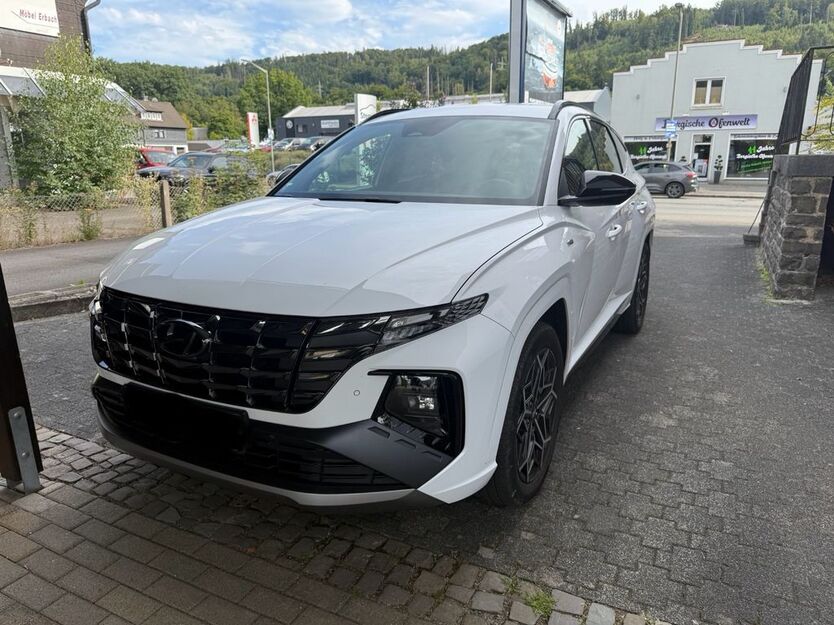 Hyundai TUCSON 96.300 km 27.500 € Gummersbach 51645