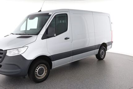 Mercedes-Benz Sprinter 123.909 km 21.880 € Berlin 12103