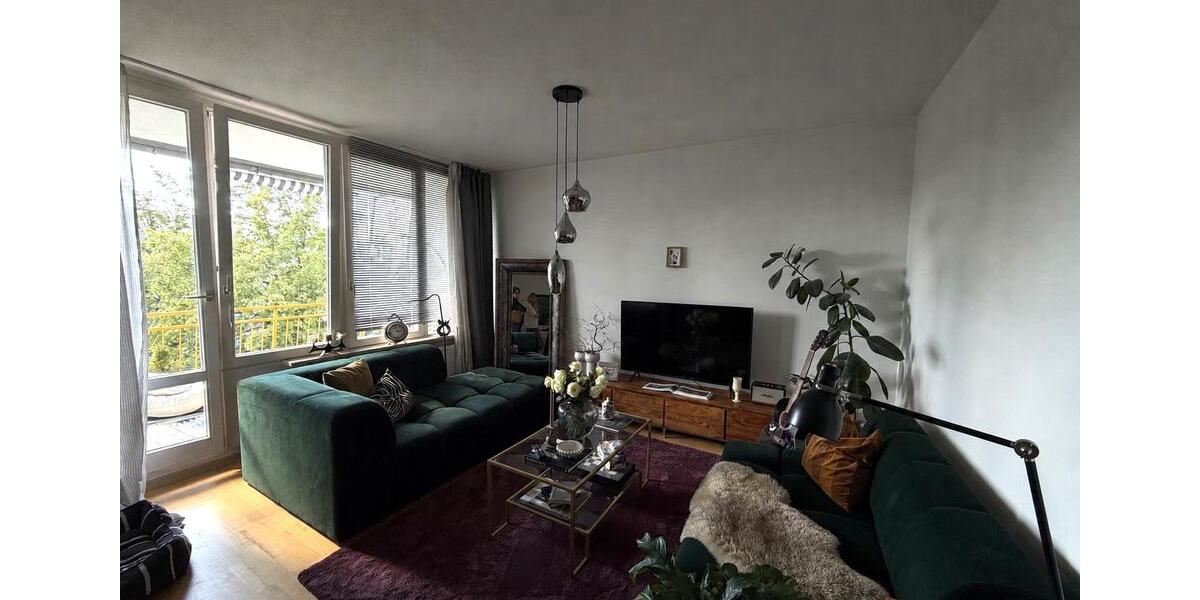 Dachgeschoßwohnung München Bogenhausen - 2 Zimmer, 52 m&sup2;, 485.000&euro; | Angebot:26990892
