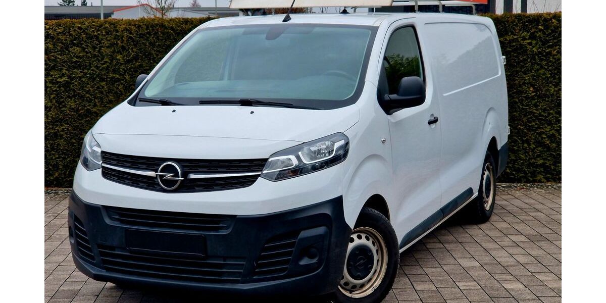 Opel Vivaro 84.000 km 21.500 &euro; Bad Lippspringe 33175