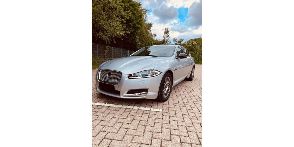 Jaguar XF 89.500 km 10.300 &euro; Nachrodt-Wiblingwerde 58769