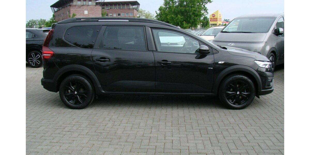 Dacia Jogger 1.0TCe 110 Extreme+ LED 7Sitzer Totwinkel K 52.987 km 16.980 &euro; Falkensee 14612