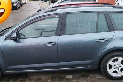 Skoda Octavia 323.974 km 5.000 &euro; Köln 50767