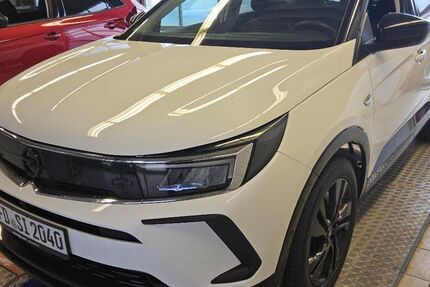 Opel Grandland (X) 155.360 km 12.880 &euro; Ober-Ramstadt 64372