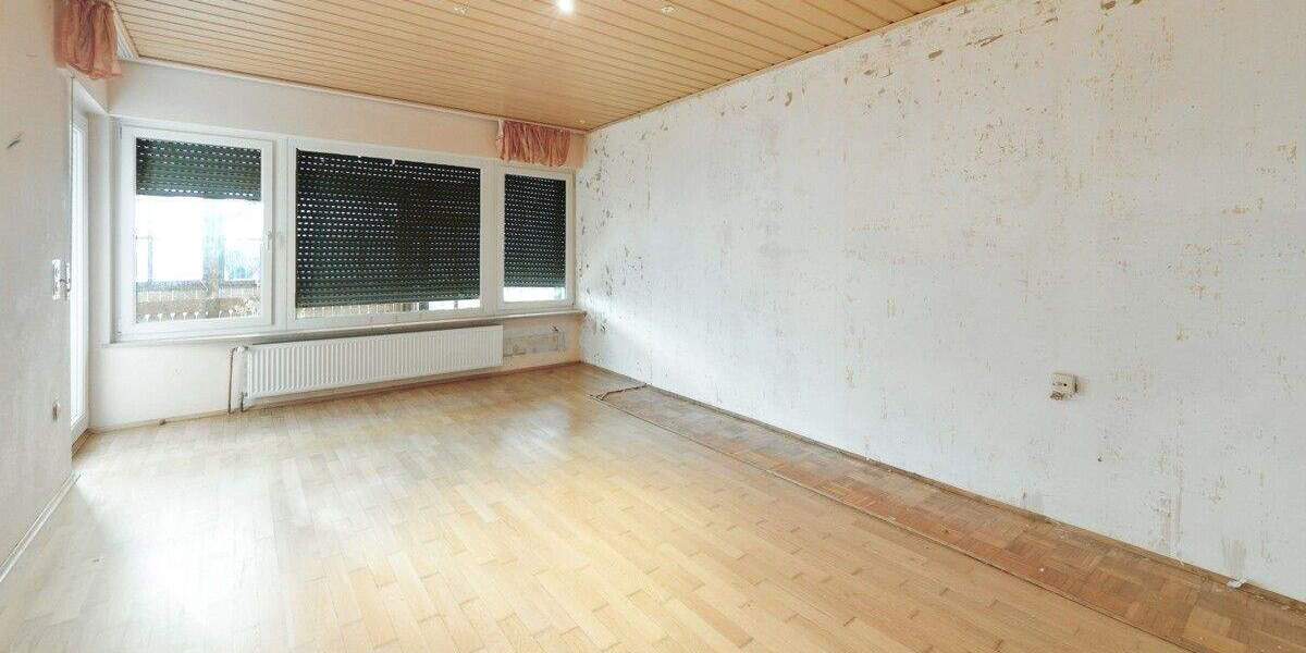 Einfamilienhaus Bad Windsheim - 7 Zimmer, 179 m&sup2;, 329.000&euro; | Angebot:25732870