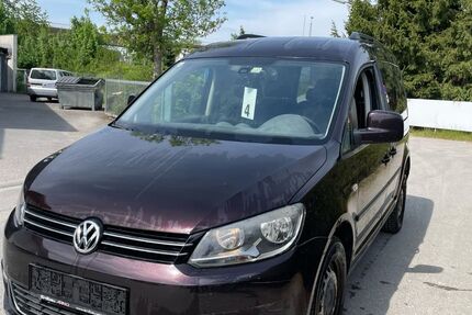 VW Caddy 176.592 km 3.999 &euro; Rosenheim 83026