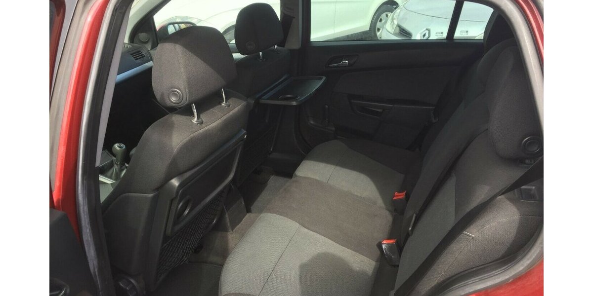 Opel Astra OPC Line,Klima,Temp.,Alu, usw! 143.000 km 3.600 &euro; Himmelkron 95502