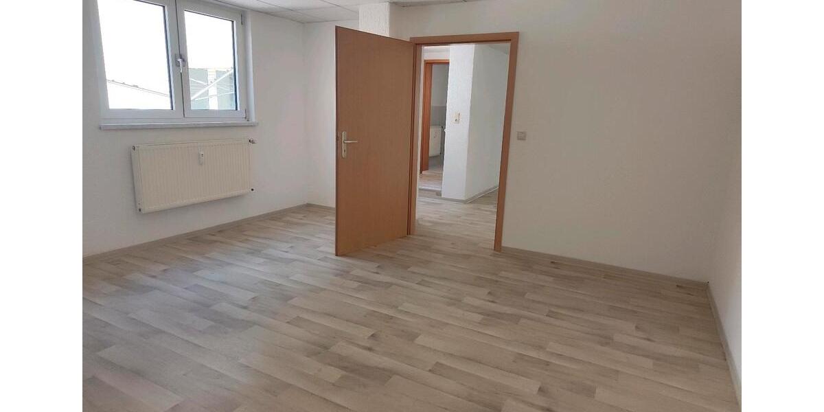 Erdgeschoßwohnung Köthen (Anhalt) - 5 Zimmer, 150 m&sup2;, 1.100&euro; | Angebot:26323290
