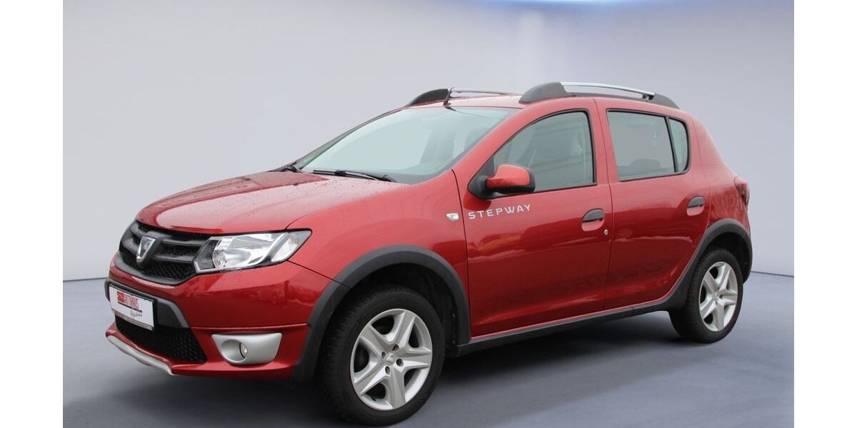 Dacia Sandero 87.600 km 7.490 &euro; Chemnitz 09228