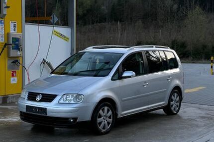 VW Touran 210.000 km 3.699 &euro; Riedenburg 93339