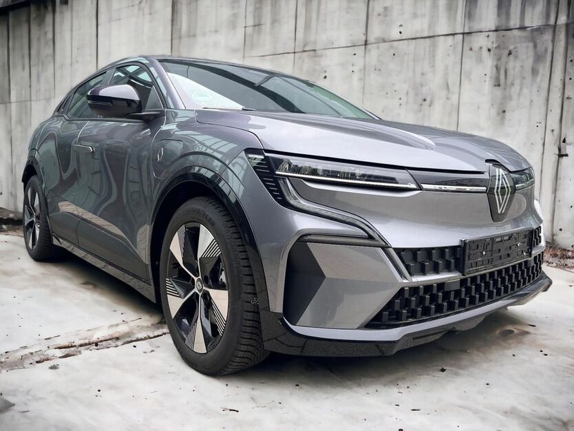 Renault Megane 15.600 km 18.900 € Wölfersheim 61200