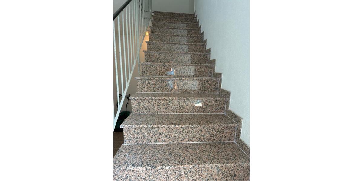 Etagenwohnung Neustadt an der Donau - 1 Zimmer, 68 m&sup2;, 1.000&euro; | Angebot:26639950