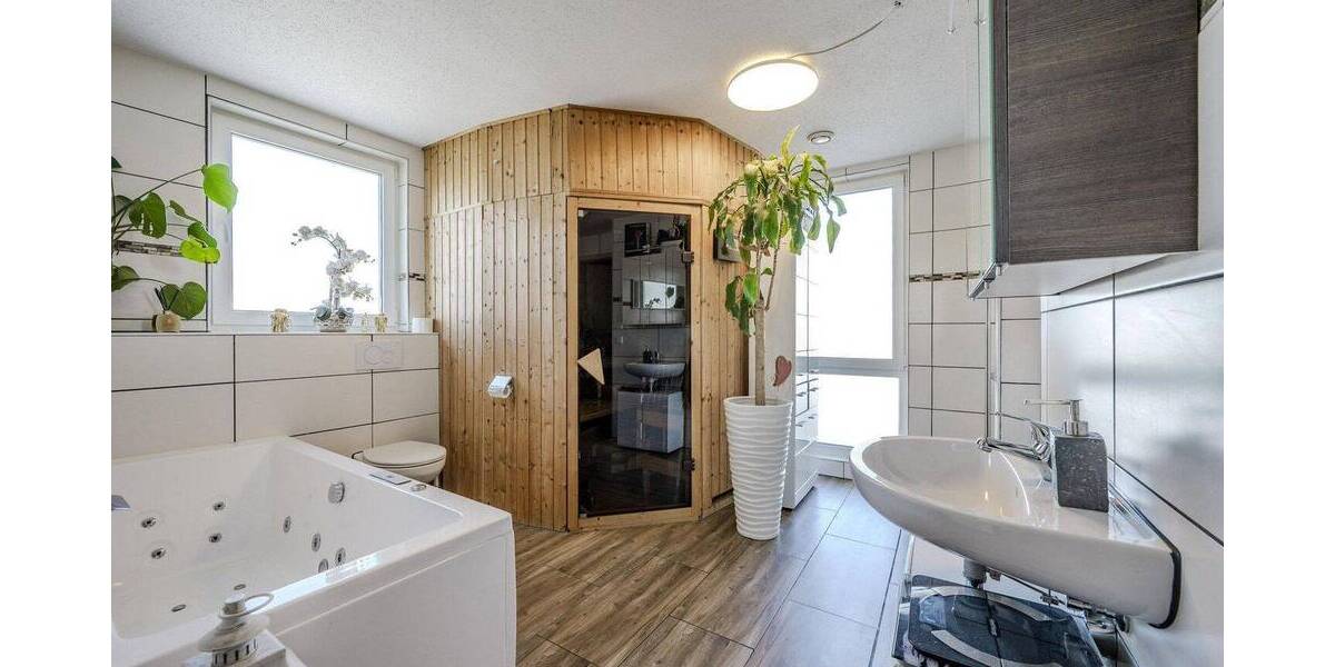 Etagenwohnung Weil der Stadt Münklingen - 5 Zimmer, 131 m&sup2;, 469.000&euro; | Angebot:26359008